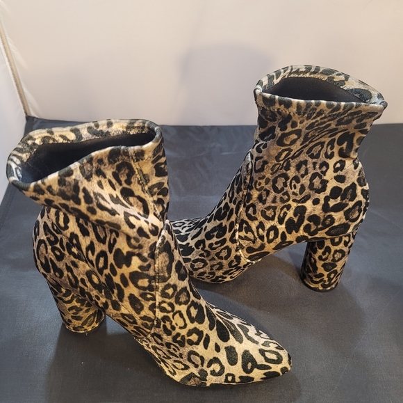 BRAND NEW SHOE LAND CARINNE WOMEN'S KNITTED POINTED TOE SLIP ON BALLET FLATS - Picture 7 of 11